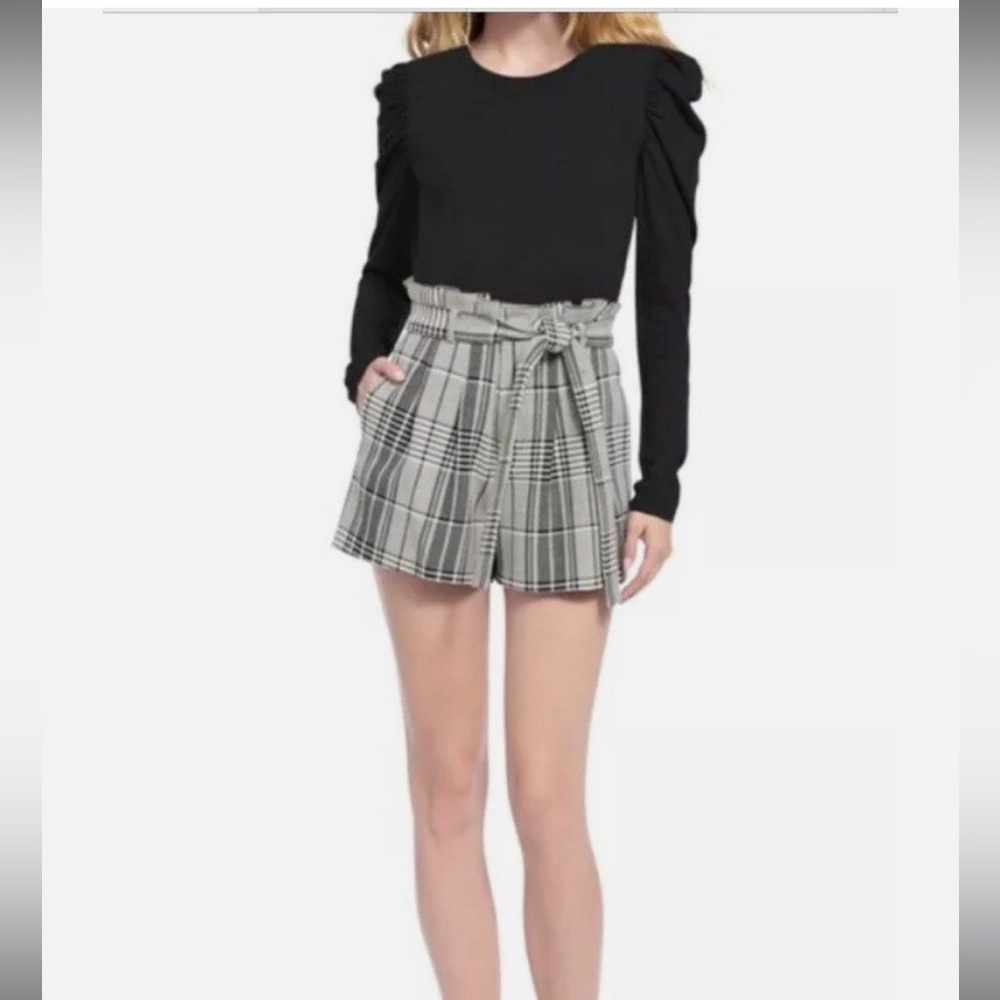 Alice + Olivia Laurine Shorts